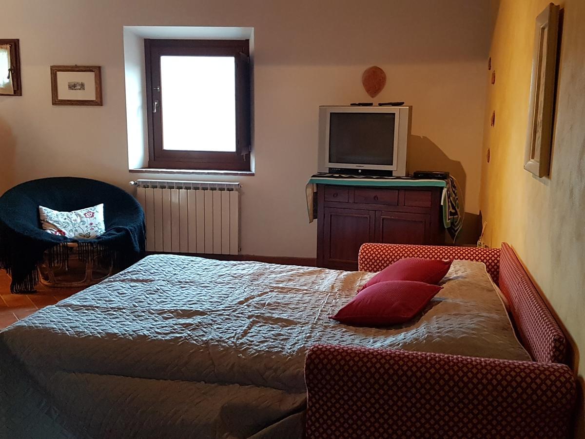 Casa Vacanze Borgo La Fratta باربيرينو دي موجيلو المظهر الخارجي الصورة