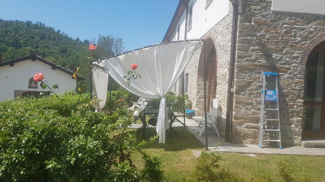 Casa Vacanze Borgo La Fratta باربيرينو دي موجيلو المظهر الخارجي الصورة
